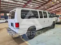 2011 Ford ECONOLINE фото