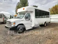2011 Ford E-450 фото