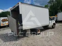 2011 Ford E-450 photo