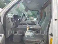 2011 Ford E-450 photo