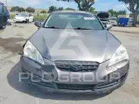2011 Hyundai Genesis photo
