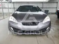 2011 Hyundai Genesis photo