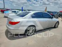 2011 Hyundai Genesis photo
