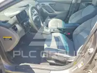 2011 Hyundai Elantra photo