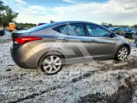 2011 Hyundai Elantra photo