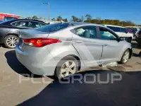 2011 Hyundai Elantra photo