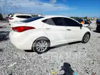 2011 Hyundai Elantra photo