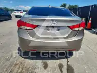 2011 Hyundai Elantra photo