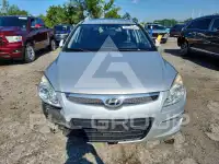 2011 Hyundai Elantra photo
