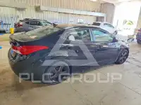 2011 Hyundai Elantra photo