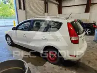2011 Hyundai Elantra photo