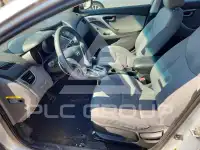 2011 Hyundai Elantra photo