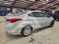 2011 Hyundai Elantra photo