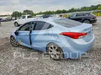 2011 Hyundai Elantra photo