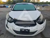 2011 Hyundai Elantra photo