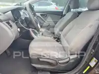 2011 Hyundai Elantra photo