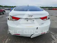 2011 Hyundai Elantra photo