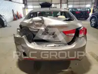 2011 Hyundai Elantra photo