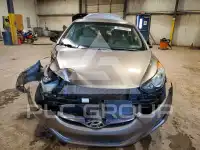 2011 Hyundai Elantra photo