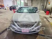 2011 Hyundai Sonata photo