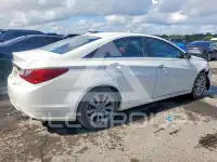 2011 Hyundai Sonata photo