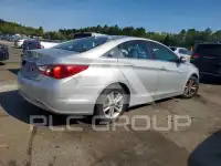 2011 Hyundai Sonata photo