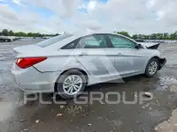 2011 Hyundai Sonata photo