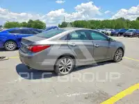 2011 Hyundai Sonata photo