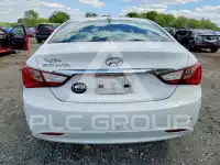 2011 Hyundai Sonata photo