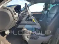 2011 Volkswagen Touareg фото