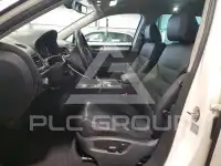 2011 Volkswagen Touareg фото