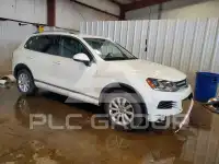 2011 Volkswagen Touareg фото
