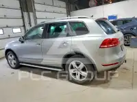 2011 Volkswagen Touareg фото
