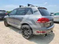 2011 Volkswagen Touareg фото
