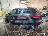 2011 Volkswagen Touareg photo