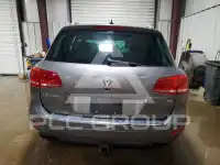 2011 Volkswagen Touareg фото