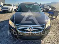 2011 Volkswagen Tiguan фото
