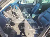 2011 Volkswagen Tiguan фото