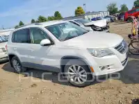 2011 Volkswagen Tiguan фото