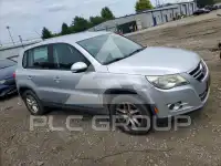 2011 Volkswagen Tiguan фото