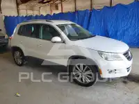 2011 Volkswagen Tiguan фото