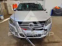 2011 Volkswagen Tiguan фото