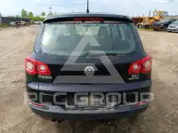 2011 Volkswagen Tiguan фото