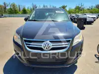 2011 Volkswagen Tiguan фото