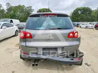 2011 Volkswagen Tiguan фото