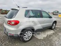 2011 Volkswagen Tiguan фото