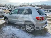 2011 Volkswagen Tiguan фото