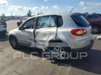 2011 Volkswagen Tiguan фото