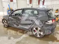 2011 Volkswagen GTI photo