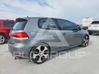 2011 Volkswagen GTI photo